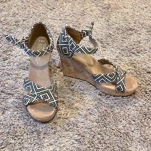 Toms 6.5 wedge